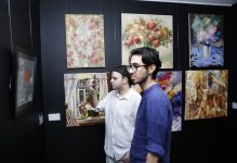 О чувствах, вдохновении и женском восприятии мира – в Баку открылась выставка в честь 8 Марта (ФОТО)