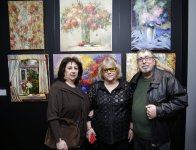 О чувствах, вдохновении и женском восприятии мира – в Баку открылась выставка в честь 8 Марта (ФОТО)