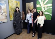 О чувствах, вдохновении и женском восприятии мира – в Баку открылась выставка в честь 8 Марта (ФОТО)