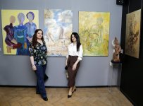 О чувствах, вдохновении и женском восприятии мира – в Баку открылась выставка в честь 8 Марта (ФОТО)