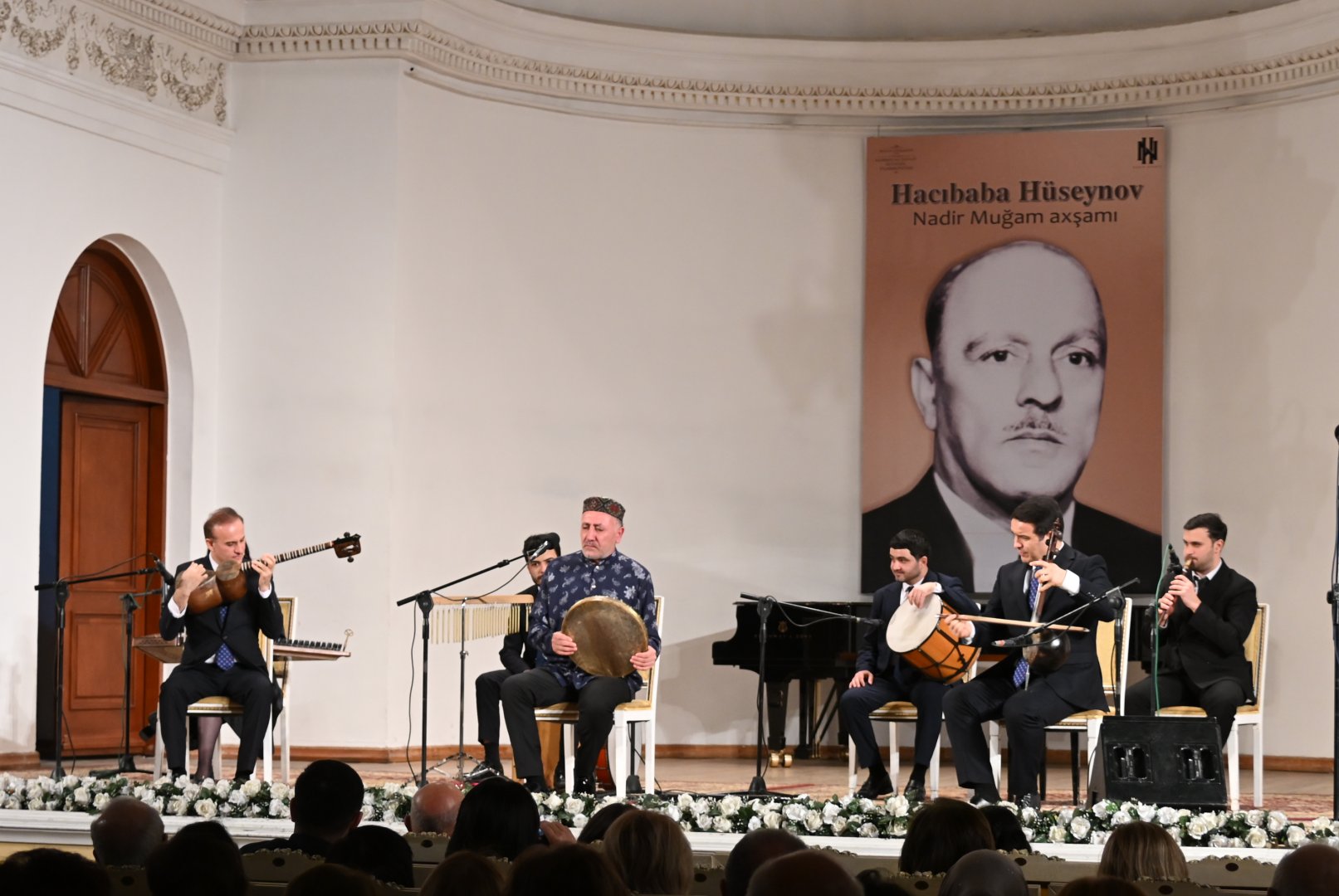В Баку состоялся вечер памяти мастера мугама Гаджибабы Гусейнова (ФОТО)