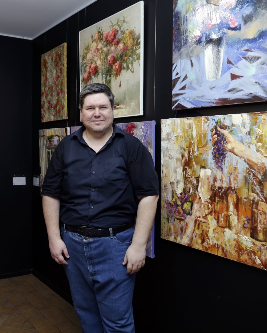 О чувствах, вдохновении и женском восприятии мира – в Баку открылась выставка в честь 8 Марта (ФОТО)