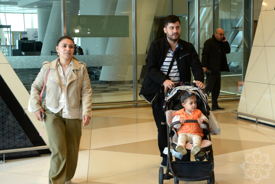 Осуществлена очередная эвакуация граждан Азербайджана, остававшихся на Ближнем Востоке (ФОТО)