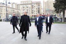 В Баку приехал известный турецкий актёр и режиссёр Тамер Карадаглы (ФОТО)