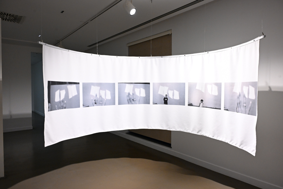 Вице-президент Фонда Гейдара Алиева Лейла Алиева приняла участие в групповой выставке «Дом с видом на пейзаж» (ФОТО)