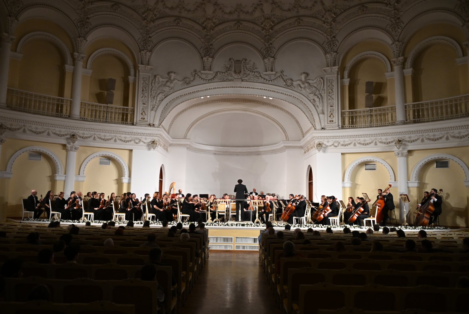 Мартовский вечер в Баку - от современных мотивов до шедевров мировой музыки (ФОТО)