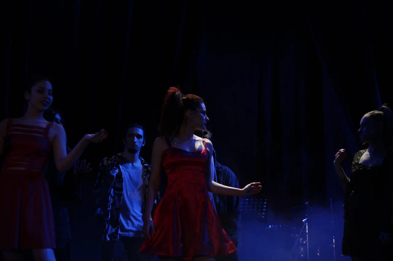 От Голливуда к Каспию - в Баку состоялась премьера мюзикла "Ла-Ла Ленд" (ФОТО)