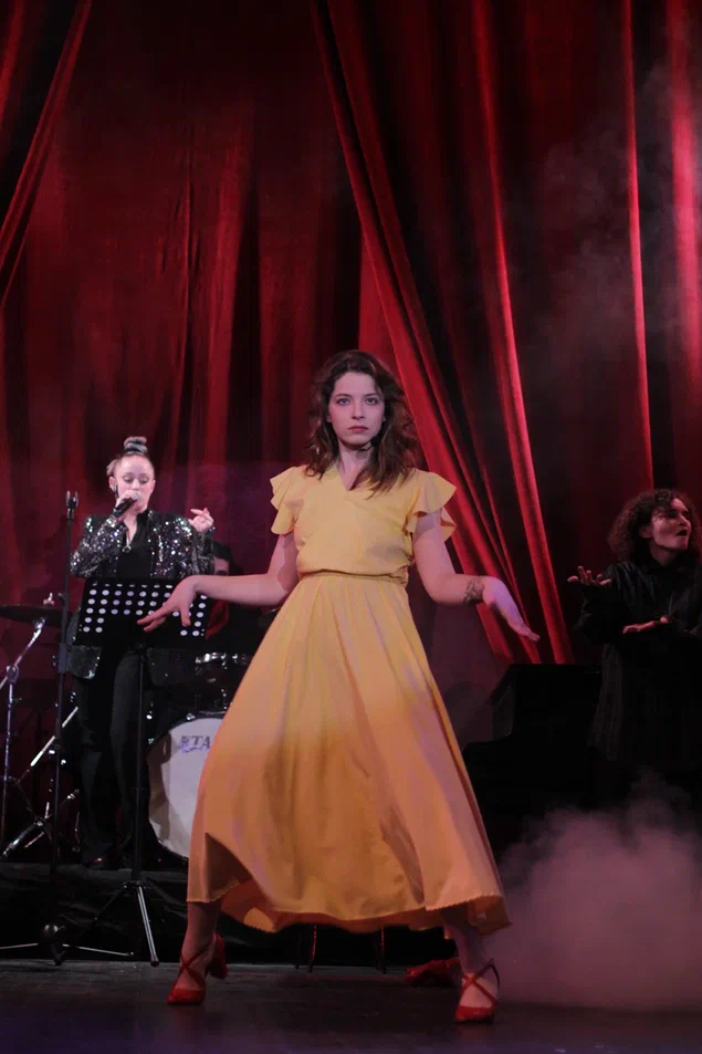 От Голливуда к Каспию - в Баку состоялась премьера мюзикла "Ла-Ла Ленд" (ФОТО)