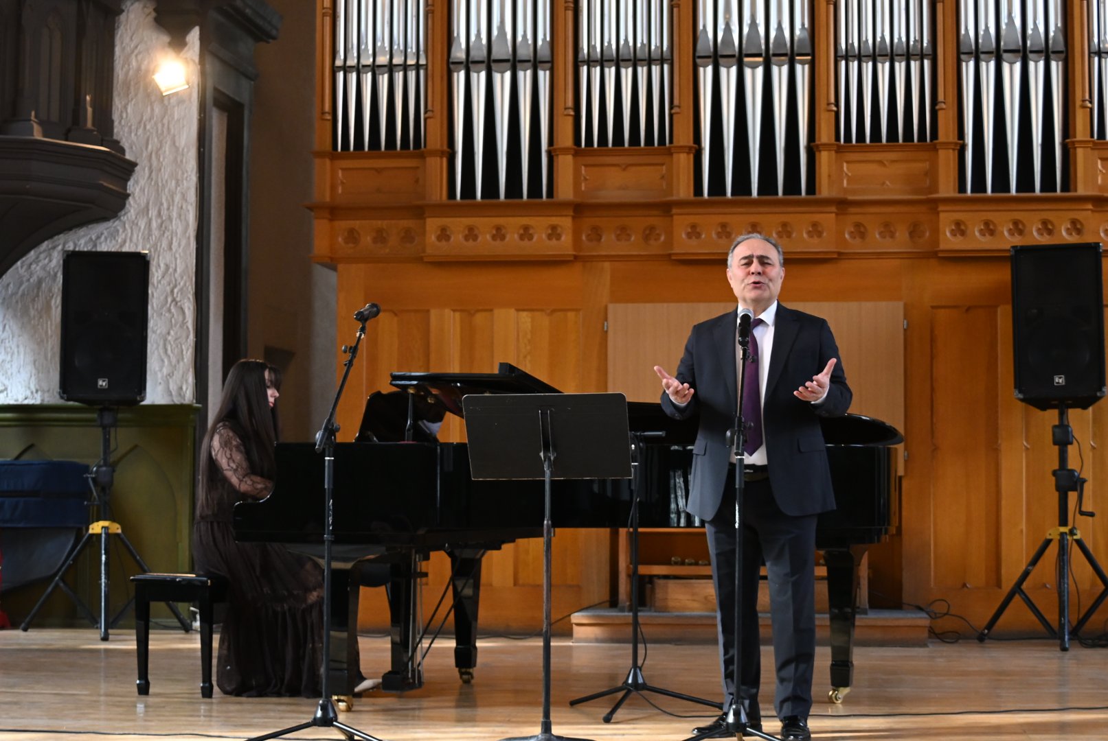 Музыка без возраста – как прошел диалог поколений в Баку (ФОТО)