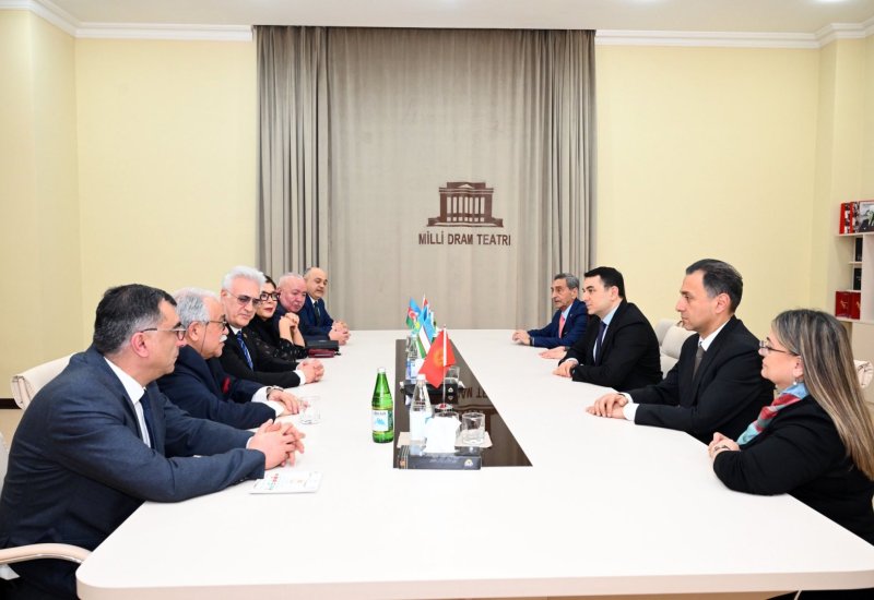 Министр культуры Азербайджана встретился с представителями театров тюркского мира (ФОТО)