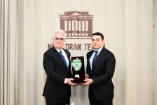 Министр культуры Азербайджана встретился с представителями театров тюркского мира (ФОТО)