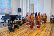 Праздник ветра и пробуждения весны в азербайджанских танцах (ФОТО)