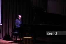 В Баку состоялся вечер памяти "Поговорим о тебе, Умай" - о гражданине мира с богатой духовной культурой (ФОТО)