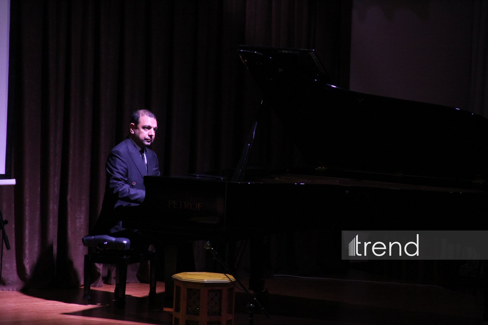 В Баку состоялся вечер памяти "Поговорим о тебе, Умай" - о гражданине мира с богатой духовной культурой (ФОТО)