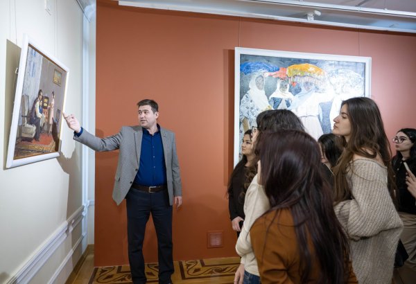 Творчество народного художника Азербайджана Давуда Кязымова глазами молодёжи (ФОТО)