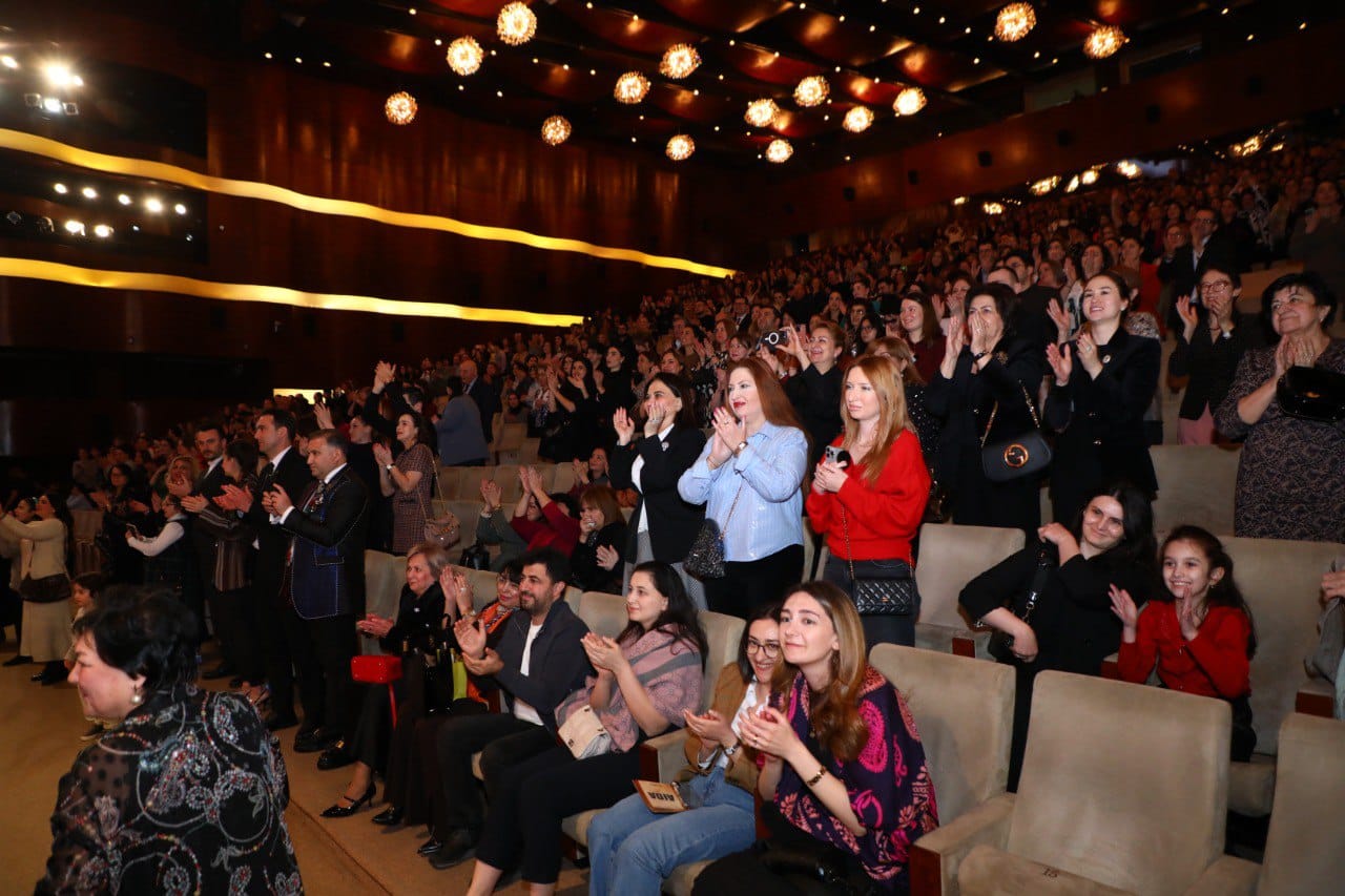 Мир Древнего Египта в Баку - звездный триумф "Аиды" в великой классике страсти и судьбы (ВИДЕО, ФОТО)