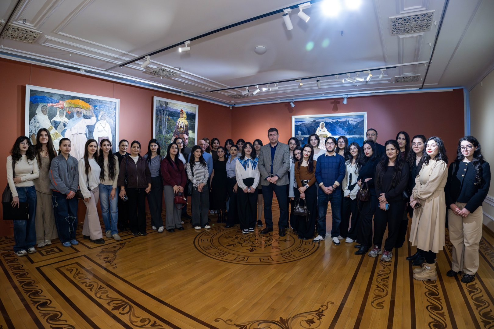 Творчество народного художника Азербайджана Давуда Кязымова глазами молодёжи (ФОТО)