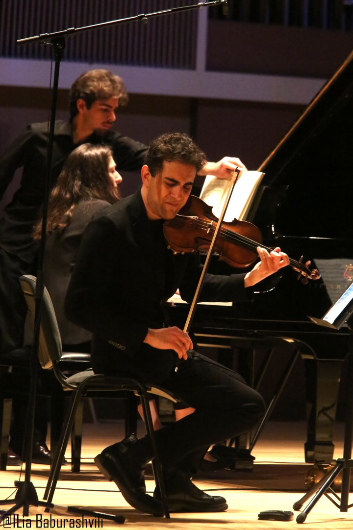 Фантазия на темы старого Тбилиси с азербайджанским музыкальным шармом (ФОТО)