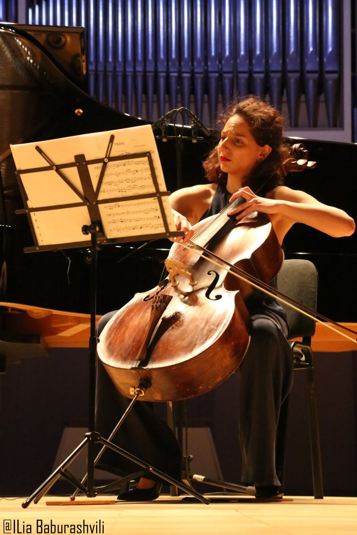 Фантазия на темы старого Тбилиси с азербайджанским музыкальным шармом (ФОТО)