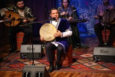 Звуки, вплетённые в вечность: вечер мугама в Баку (ФОТО)
