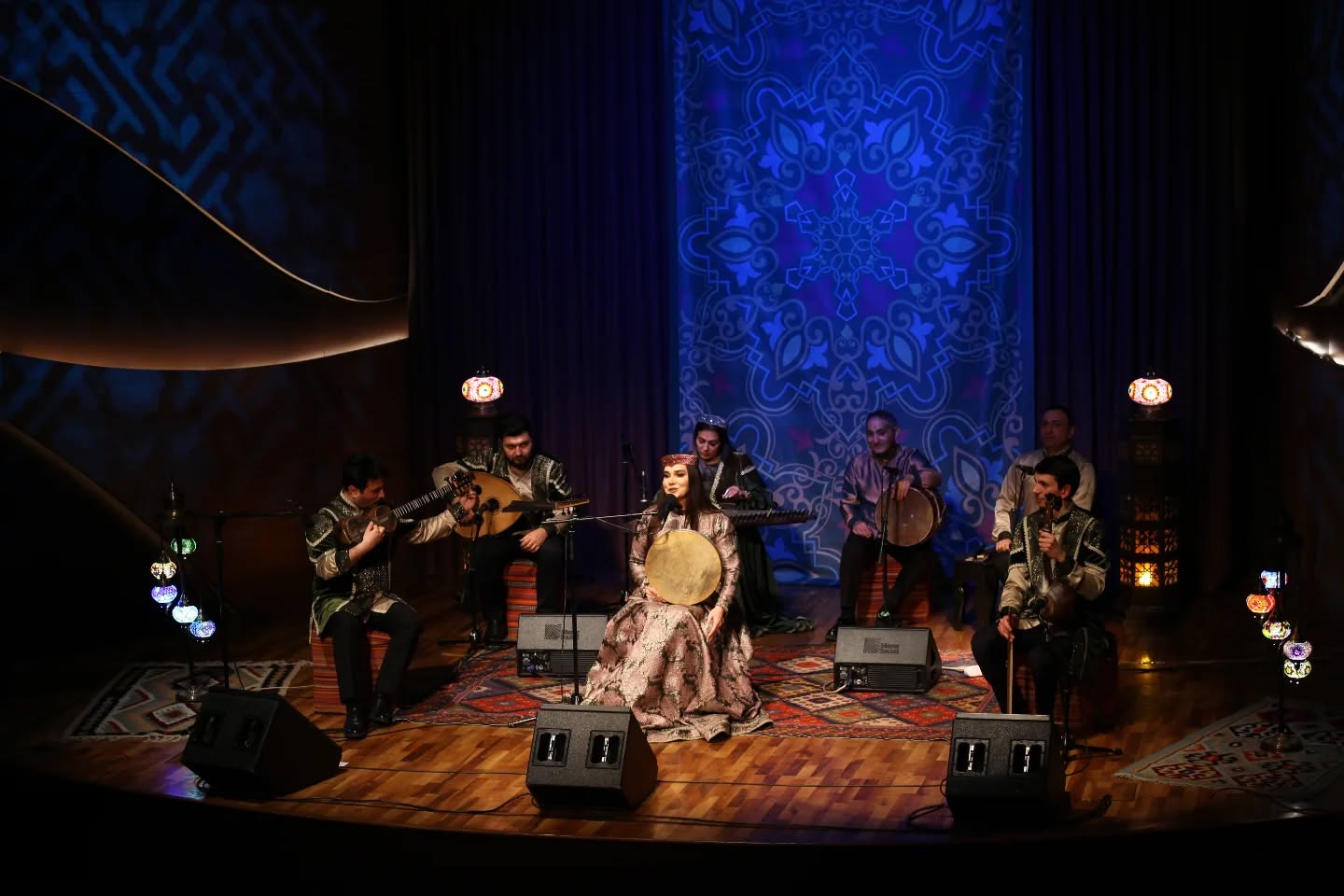 Звуки, вплетённые в вечность: вечер мугама в Баку (ФОТО)