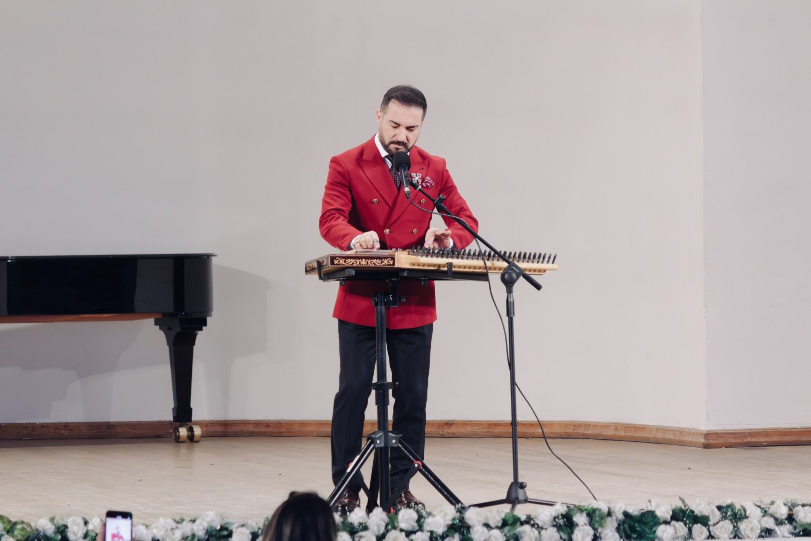 В Баку прошел праздник культуры тюркского мира - музыка, танец и фольклор (ФОТО)