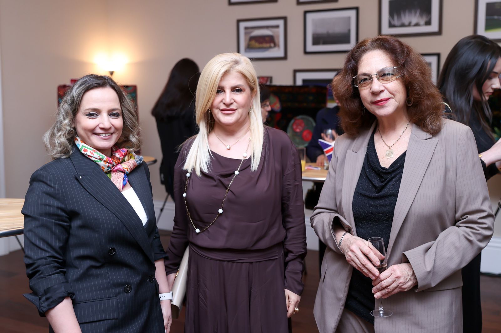 Вторая жизнь азербайджанских ковров - сочетание традиционных и современных художественных техник (ФОТО)