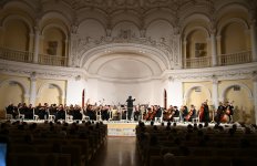 Вечерний Баку под шедевры Моцарта, Прокофьева и Бюльбюльоглу (ФОТО)