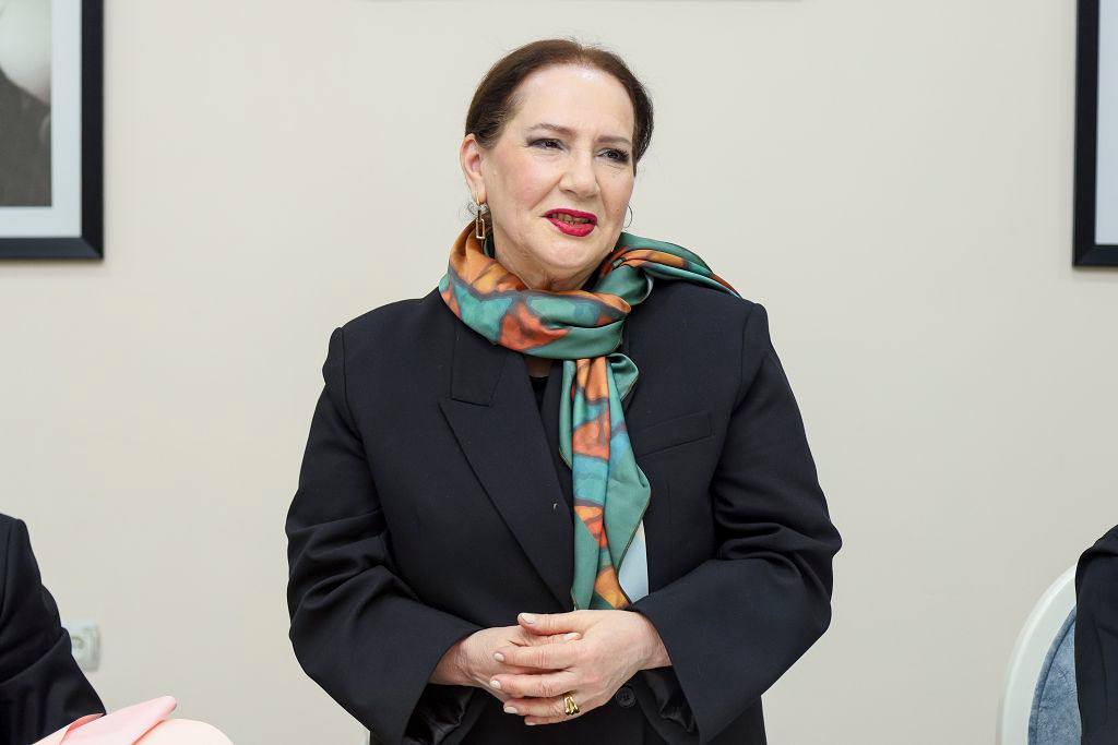 Отмечен юбилей Земфиры Абдулсамедовой - от Джульетты к десяткам ярких ролей на сцене и в кино (ФОТО)