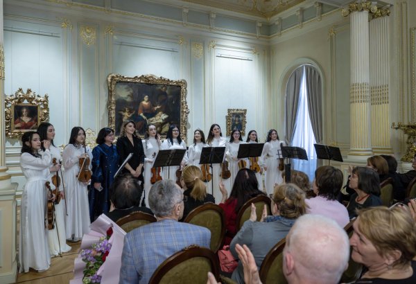 Баку в классике Detache-Sabah - мелодии скрипки в атмосферных музейных залах