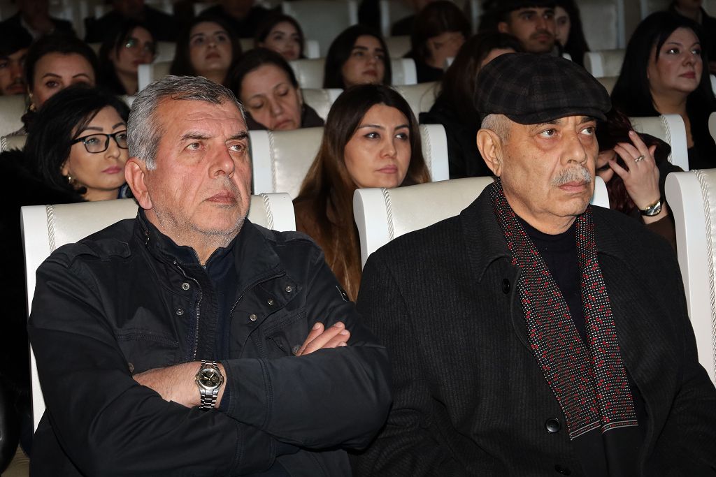 Дни кино в Гяндже - что увидели зрители (ФОТО)