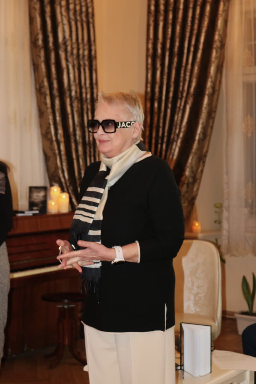 Смычок судьбы Аладдина Ягубова - пока в груди горит огонь (ФОТО)