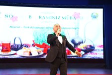 В Узбекистане отметили праздник Новруз азербайджанскими песнями и танцами (ФОТО)