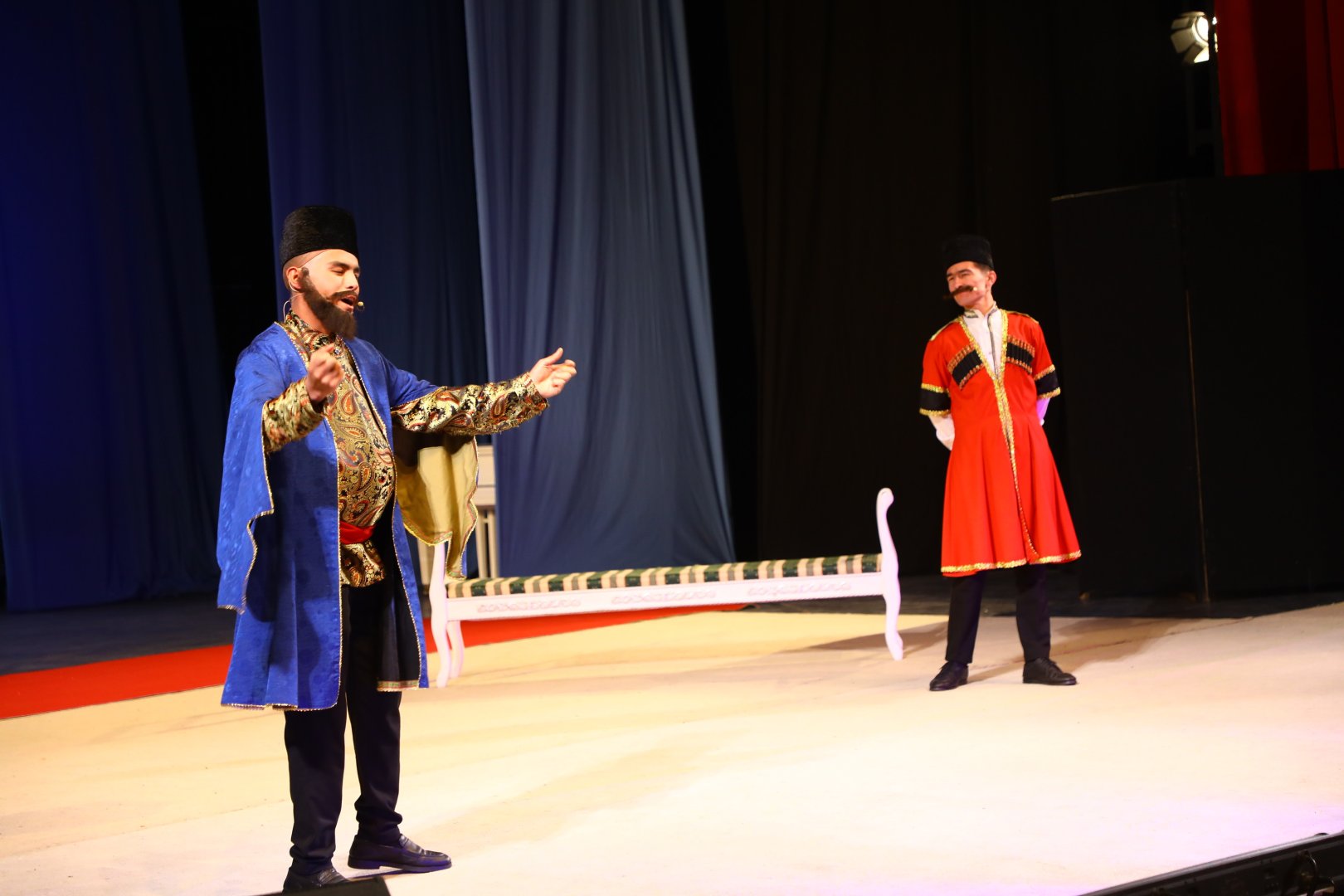 В Узбекистане отметили праздник Новруз азербайджанскими песнями и танцами (ФОТО)