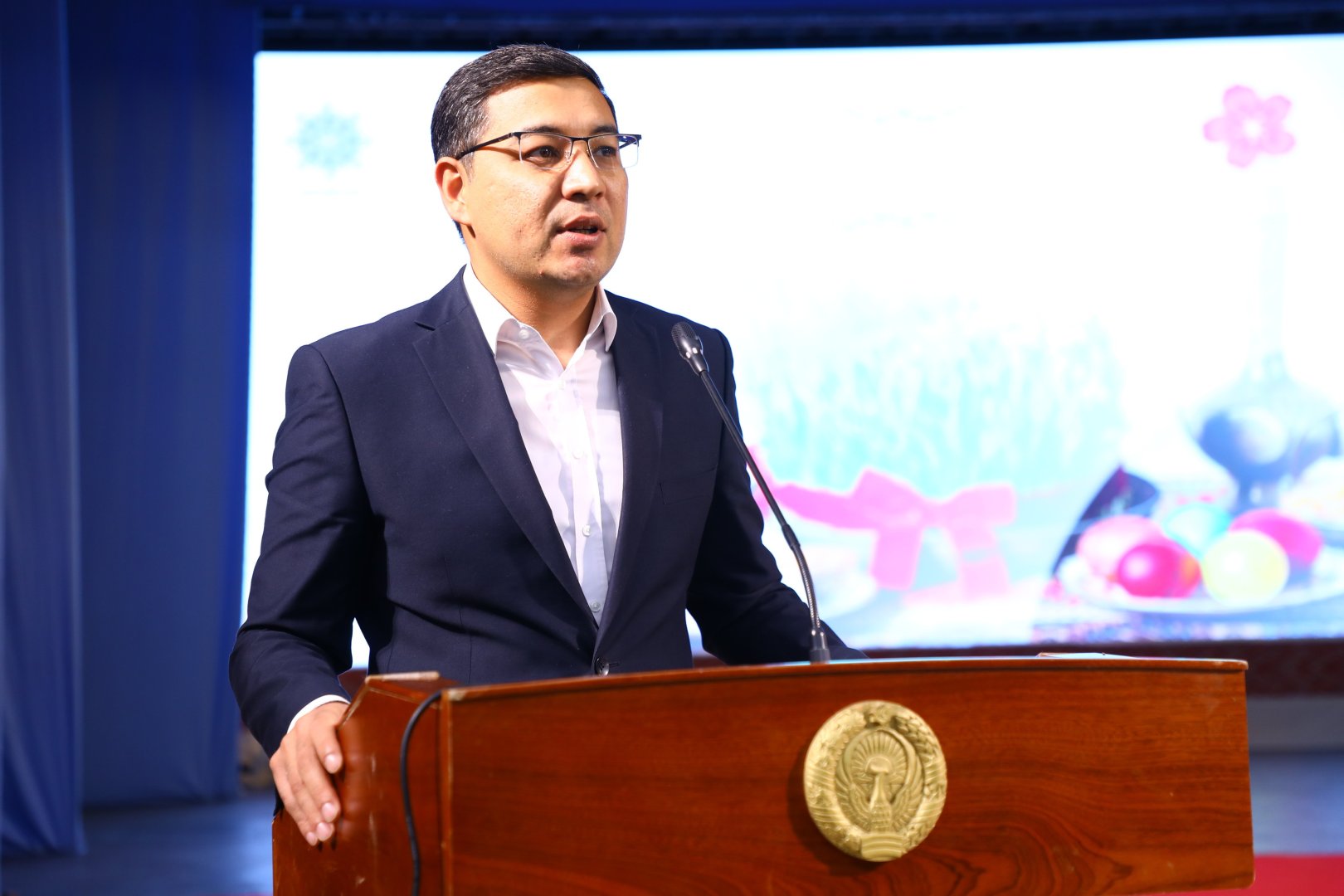 В Узбекистане отметили праздник Новруз азербайджанскими песнями и танцами (ФОТО)