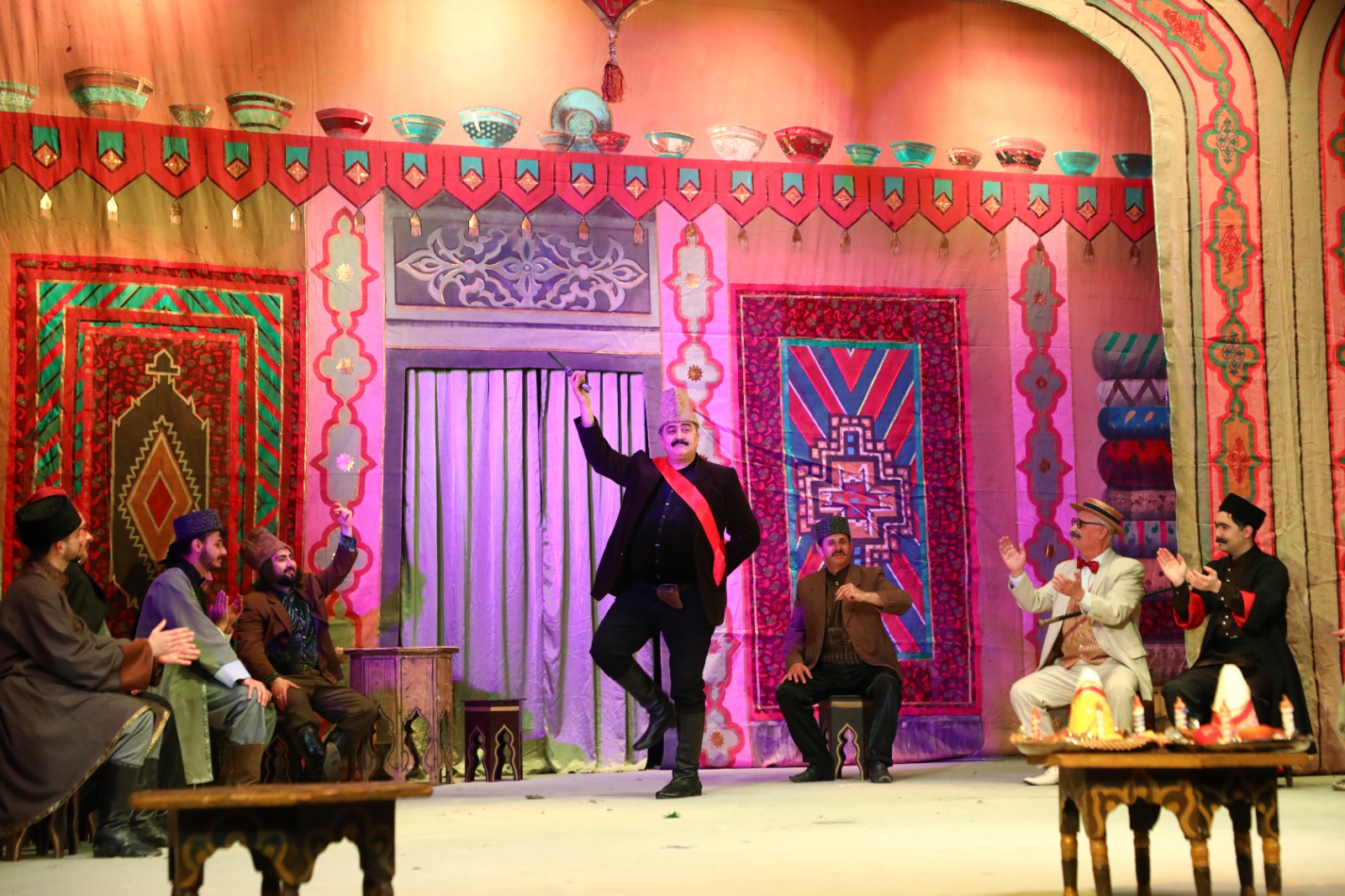 Романтическая интрига на праздник Новруз – к чему привел хитроумный план (ФОТО)