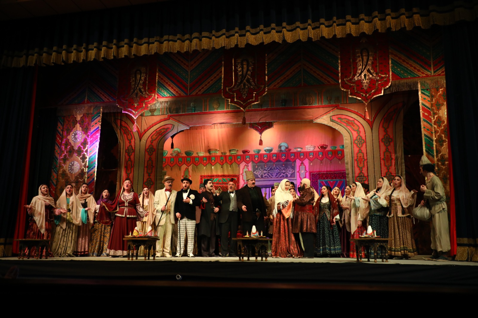 Романтическая интрига на праздник Новруз – к чему привел хитроумный план (ФОТО)