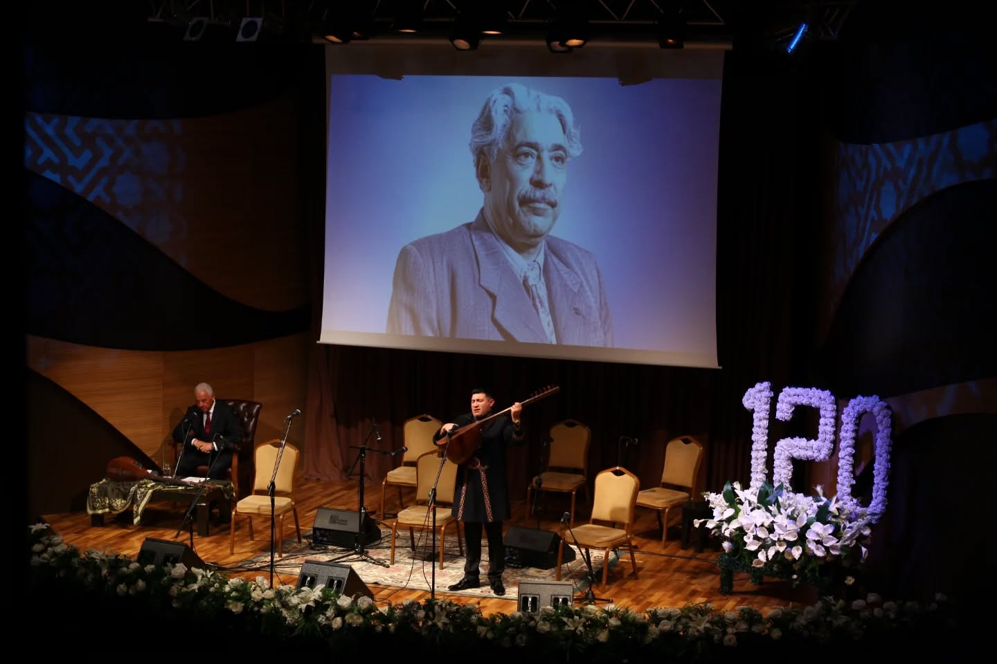 Влюбленный в Азербайджан: Ты - дыханье мое, ты - мой хлеб и вода! (ФОТО)