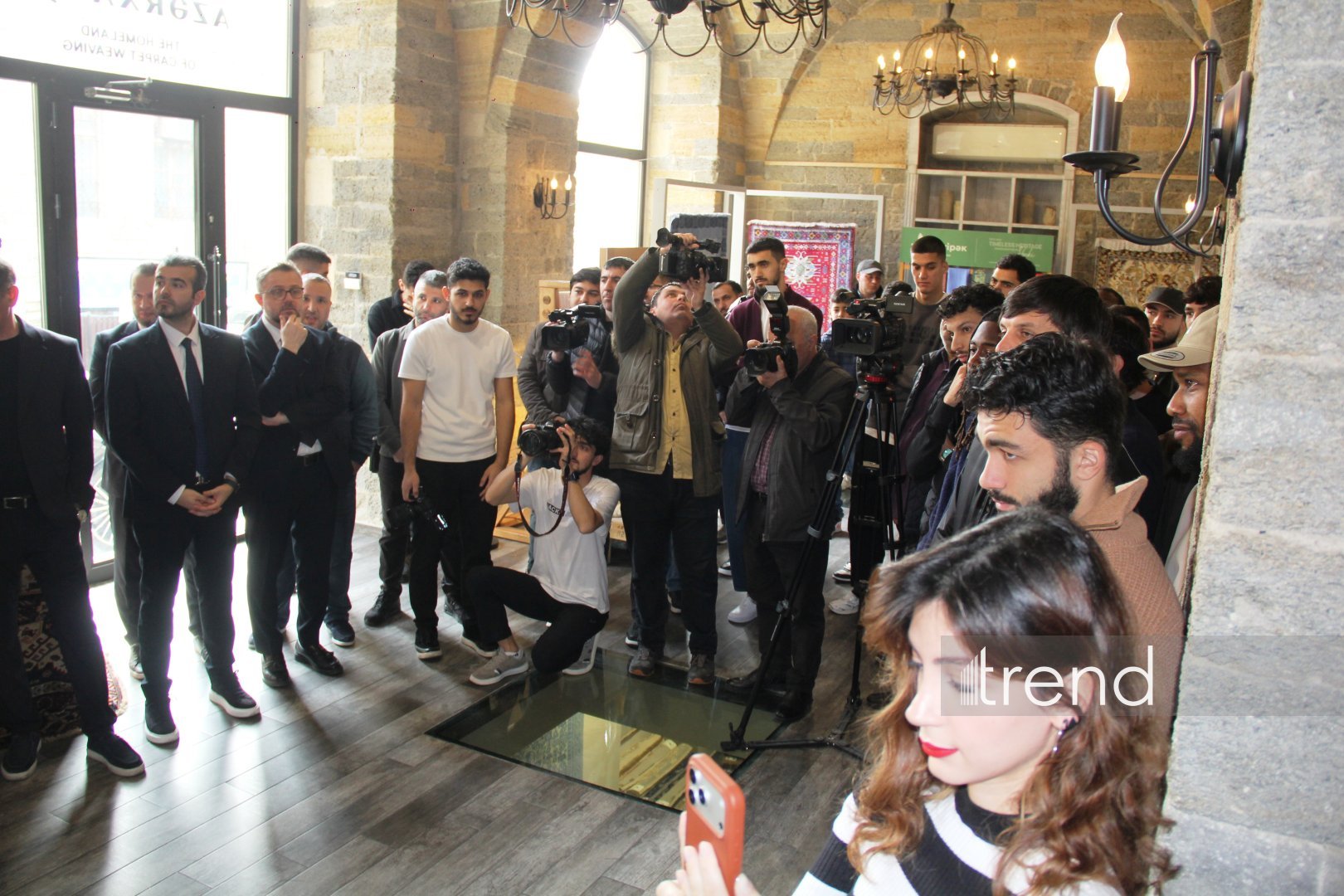 "Карабах" и "Азерхалча" подписали меморандум о сотрудничестве – будут созданы новые ковровые дизайны (ФОТО)