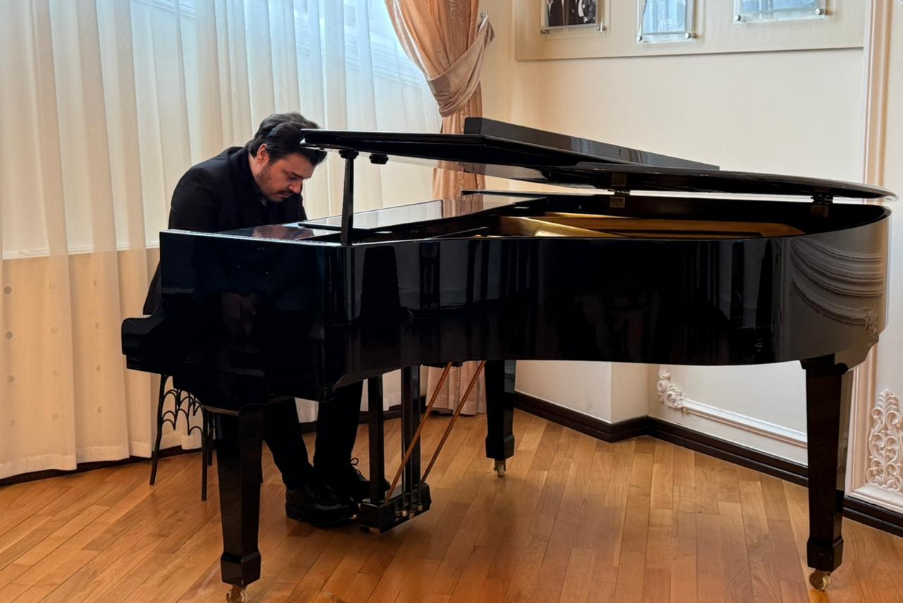 В Баку прошел вечер, посвященный творчеству легендарного Вагифа Мустафазаде (ФОТО)