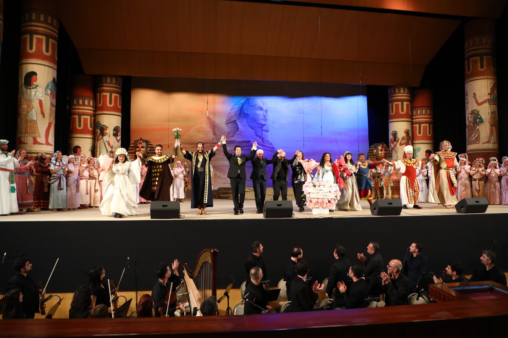 Фидан Гаджиева в образе дочери фараона Египта - Амнерис: любовь, ревность, отчаяние (ФОТО)