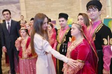 В Музее каменной летописи открылась инклюзивная выставка искусств «Вне рамок» (ФОТО)