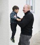 Президент Ильхам Алиев и Первая леди Мехрибан Алиева ознакомились с работами по восстановлению частных домов и инфраструктуры в селе Ханоба Ходжавендского района (ФОТО/ВИДЕО)