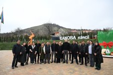 Президент Ильхам Алиев и Первая леди Мехрибан Алиева ознакомились с работами по восстановлению частных домов и инфраструктуры в селе Ханоба Ходжавендского района (ФОТО/ВИДЕО)