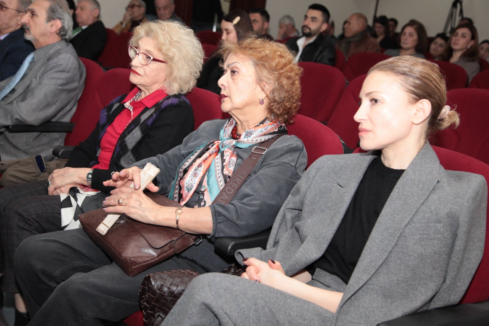 Он прожил всего 44 года… В память о яркой и трагической жизни писателя и кинодраматурга Али Гафарова (ФОТО)