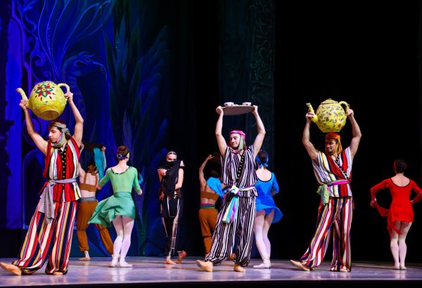 Посвящается горячо любимой жене – в Баку представлена Восточная сказка (ВИДЕО, ФОТО)