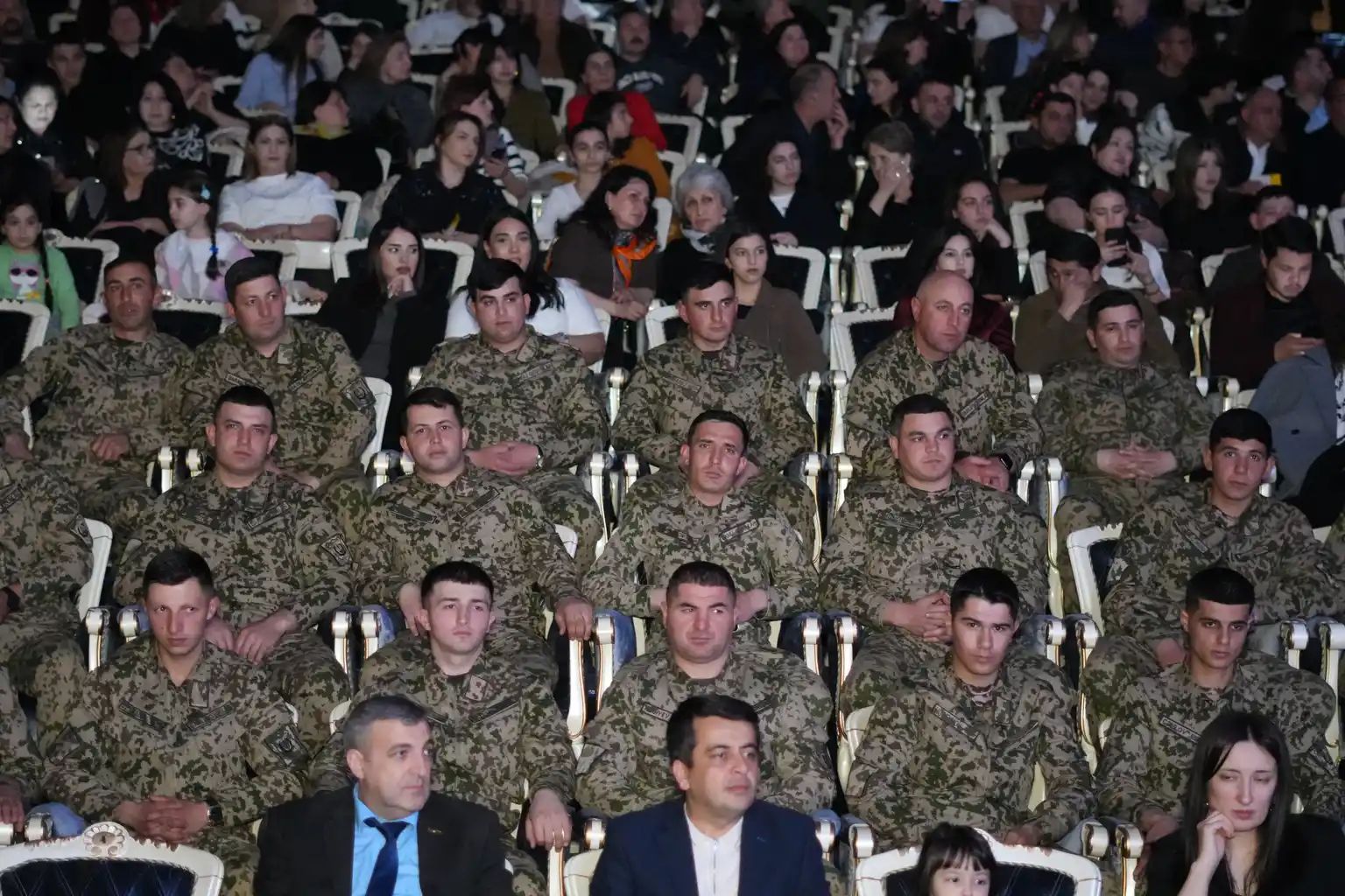 В Гяндже представлена масштабная культурная гастрольная программа (ФОТО)