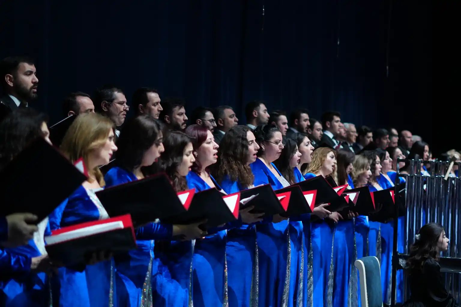В Гяндже представлена масштабная культурная гастрольная программа (ФОТО)