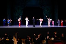 Посвящается горячо любимой жене – в Баку представлена Восточная сказка (ВИДЕО, ФОТО)