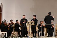 Классическое искусство в весеннем Баку (ФОТО)